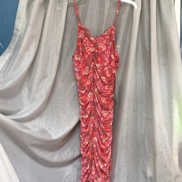 Coco Shay floral dress - Picture 1 of 6